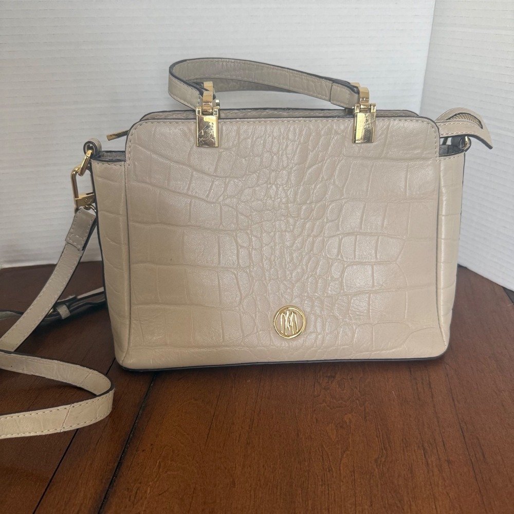 Antonio Melani Crocodile Embossed Satchel Handbag‎ Top Handle Crossbody Beige